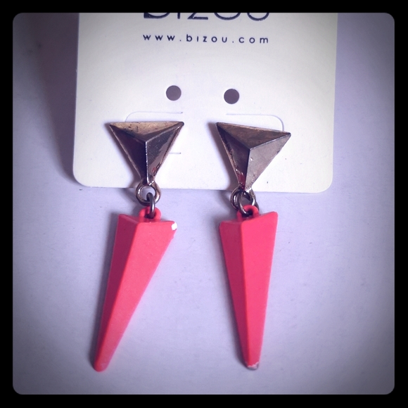 Cute triangle statement Retro Neon pink earrings
